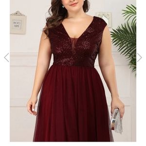 Burgundy Plus size sequin and tulle formal dress